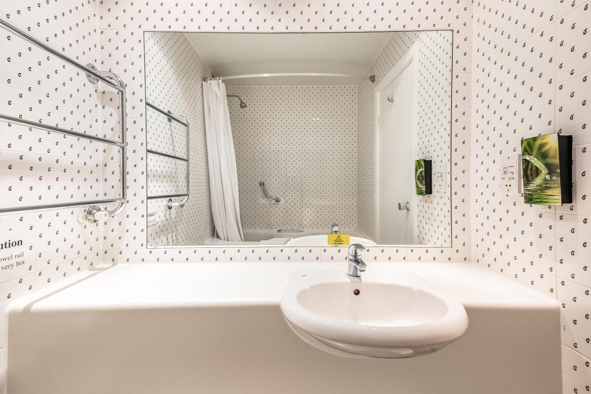 Milestone Peterborough Hotel A1M, Sure Hotel Collection By Best Western Stilton Luaran gambar